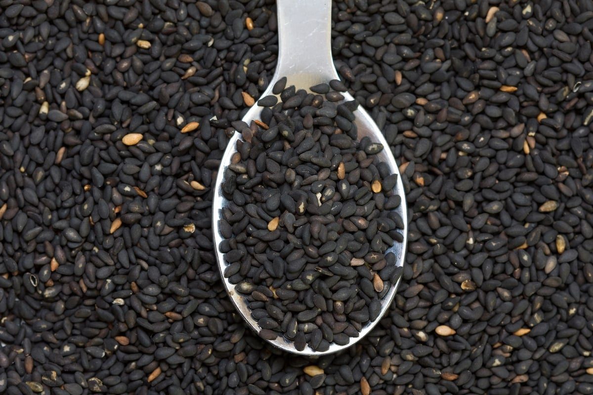 black sesame seeds