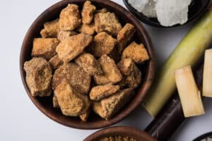Jaggery vs brown sugar
