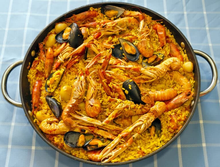 Popular paella spices