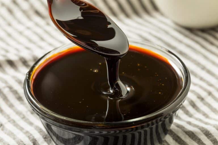 Molasses vs Sugar