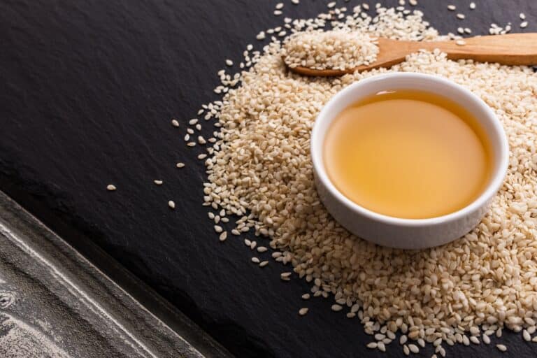 Toasted sesame oil vs. sesame oil