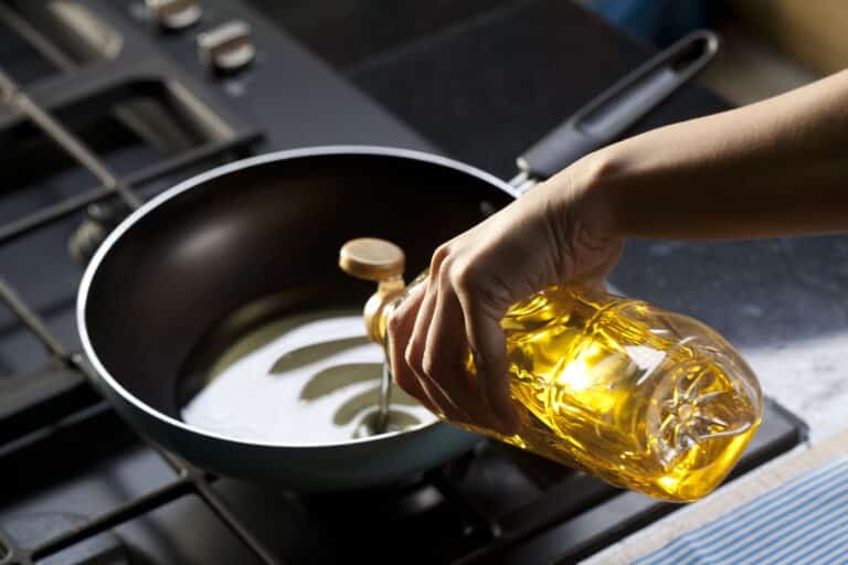 Cooking with vegetable oil